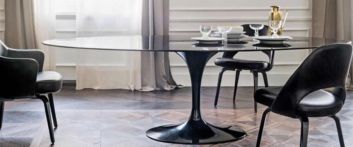 Black Marble Saarinen RoundTulip Dining Table